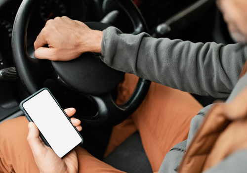 Aplicativo para controlar o carro usando o celular