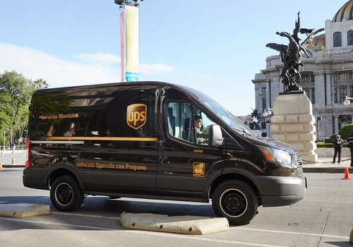 Emprego na UPS: veja como se tornar entregador nos EUA
